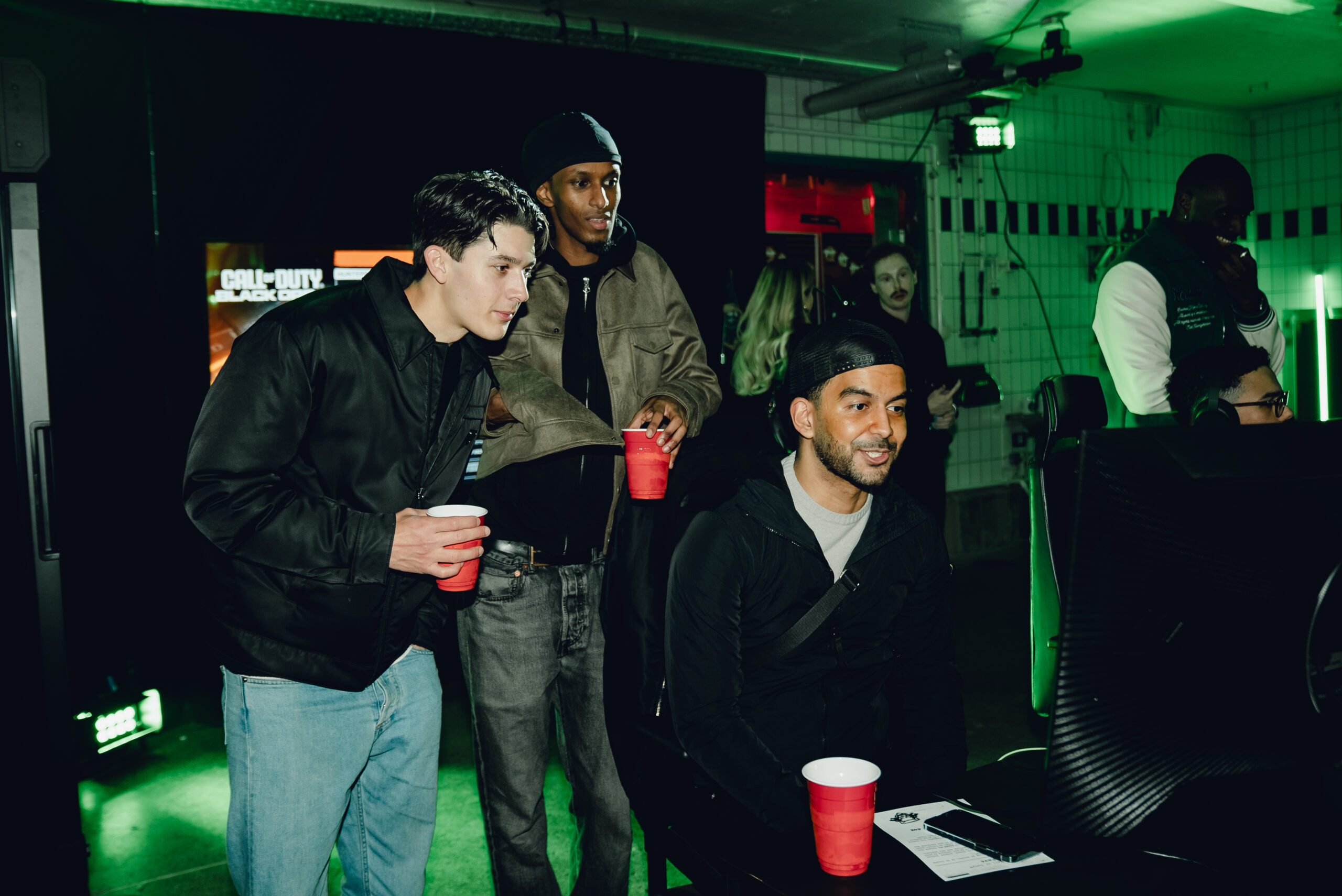 90-tals rave med Call Of Duty: Black Ops 6 i Stockholm - se bilder här ...